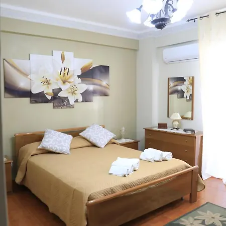 La Casa Del Viaggiatore Apartment *