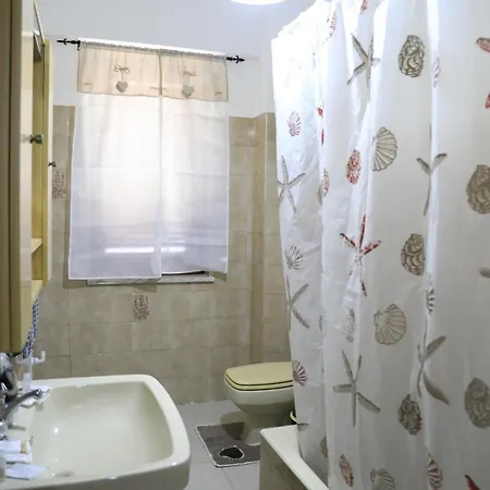 La Casa Del Viaggiatore Apartment *
